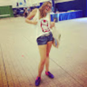 Meet your Posher, Becky